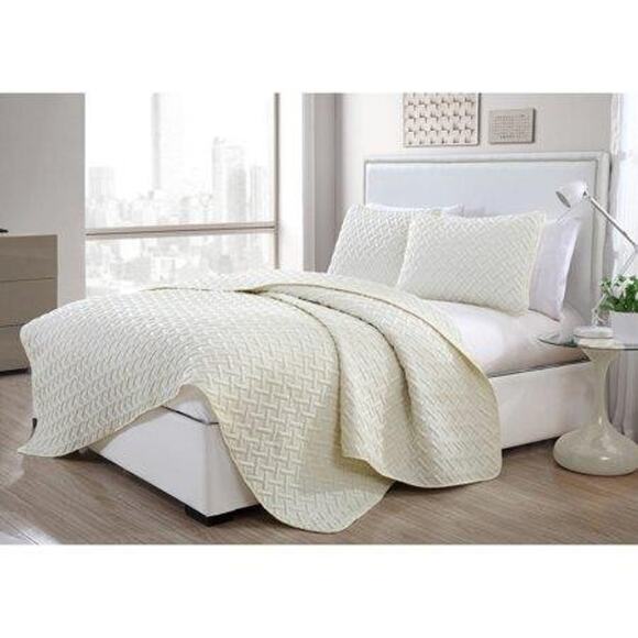 VCNY Home Nina 3-Piece Beige Geometric Quilt Set, King - Picture 1 of 4